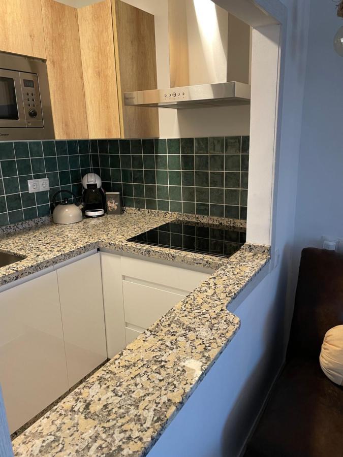 Apartamento Totalmente Reformado Con Piscina Y Jardines Al Lado De La Playa De La Carihuela Торемолинос Екстериор снимка