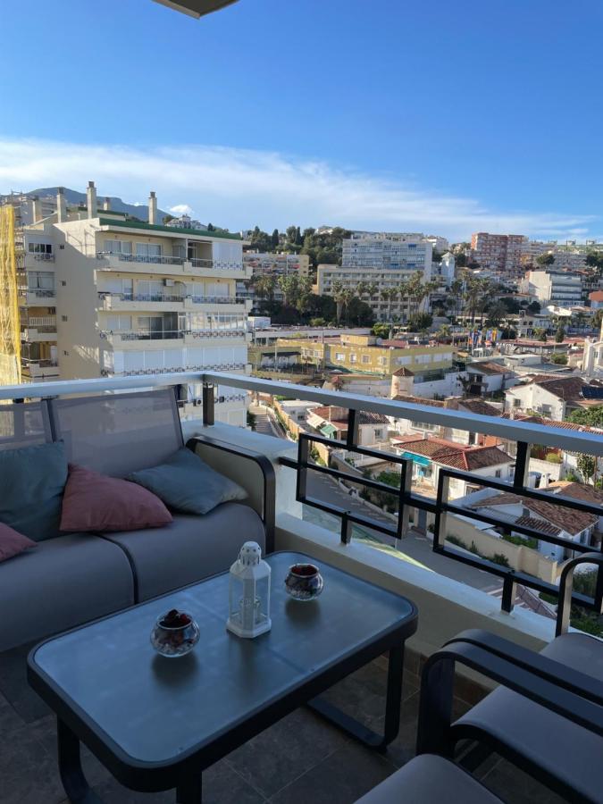 Apartamento Totalmente Reformado Con Piscina Y Jardines Al Lado De La Playa De La Carihuela Торемолинос Екстериор снимка